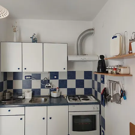 By The Sea Mavarstica, Ciovo - 2043 Apartment Trogir